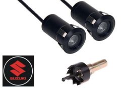 Univerzalna vgradna vzmetna laserska LED lučka za projiciranje logotipa SUZUKI / 12-24V